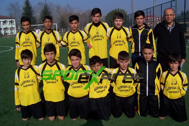 Orta Okullar Yıldız Futbol ligi devam ediyor