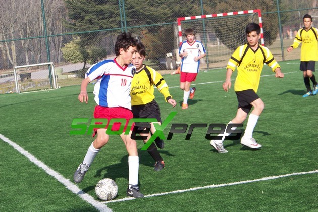 Orta Okullar Yıldız Futbol ligi devam ediyor