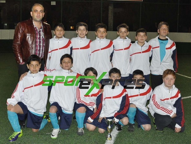 Şampiyon Ahmet Akkoç O.O