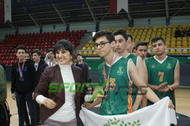Basketbol’da Şampiyon Özel Şahin