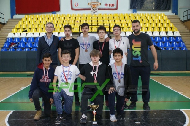 Basketbol’da Şampiyon Özel Şahin