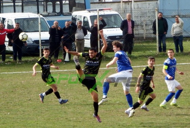 Pamukova 1968-Kalaycıspor:0-0
