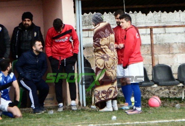 Pamukova1968-Karasu Yalıspor: 3-0