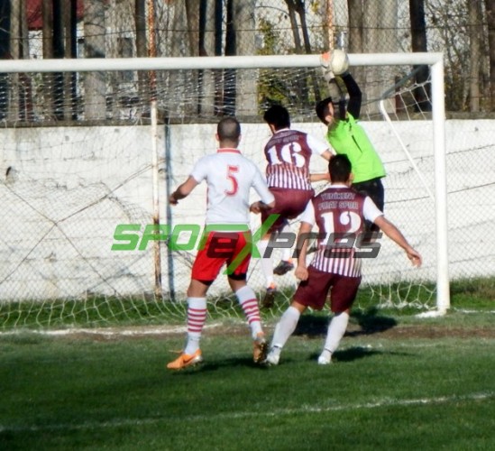 Pamukova Gençlergücü-Yenikent Fıratspor: 3-0