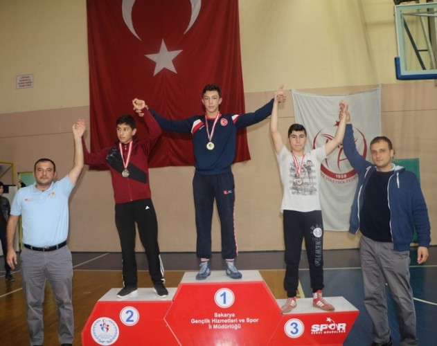 İrfan Atan Güreş Turnuvası sona erdi