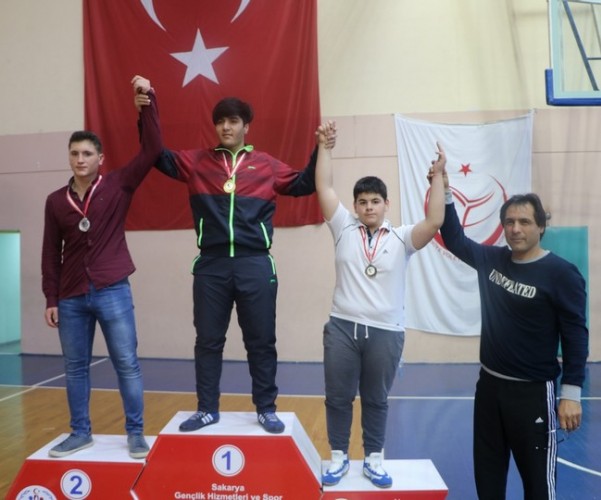 İrfan Atan Güreş Turnuvası sona erdi