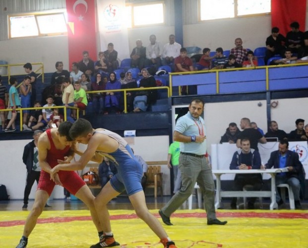 İrfan Atan Güreş Turnuvası sona erdi