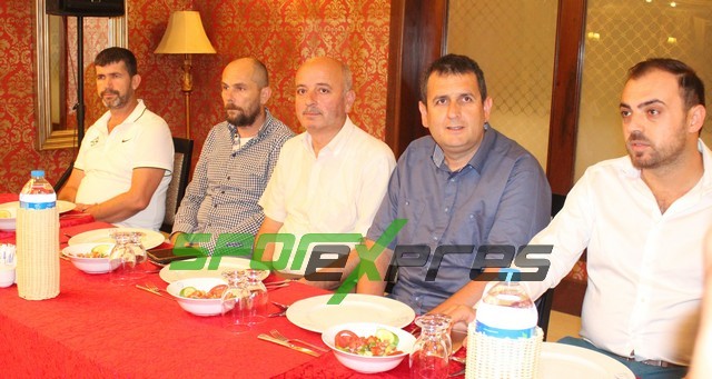 Şampiyonluk Kervanına Katılın