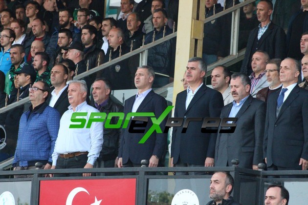 Sakaryaspor -Hacettepespor maçı resimleri