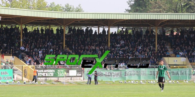 Sakaryaspor -Hacettepespor maçı resimleri