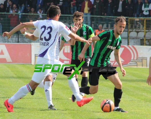 Sakaryaspor -Hacettepespor maçı resimleri