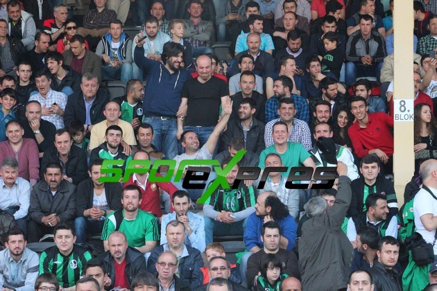 Sakaryaspor -Hacettepespor maçı resimleri
