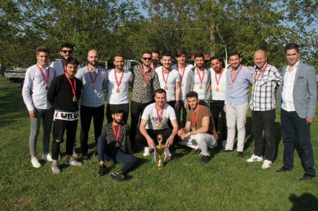 Kocaali Sahilspor Kupasına Kavuştu