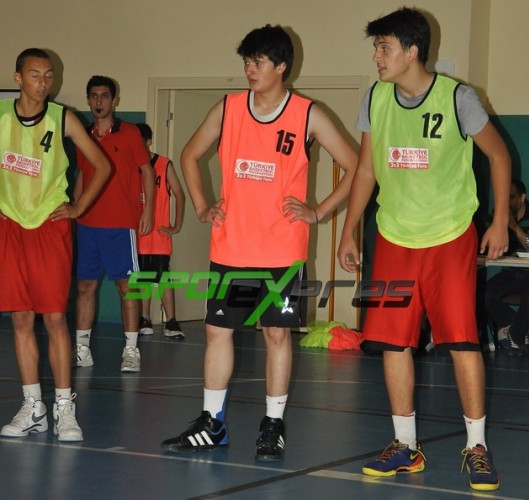 Sakarya'da 3x3 Basketbol şöleni yapıldı