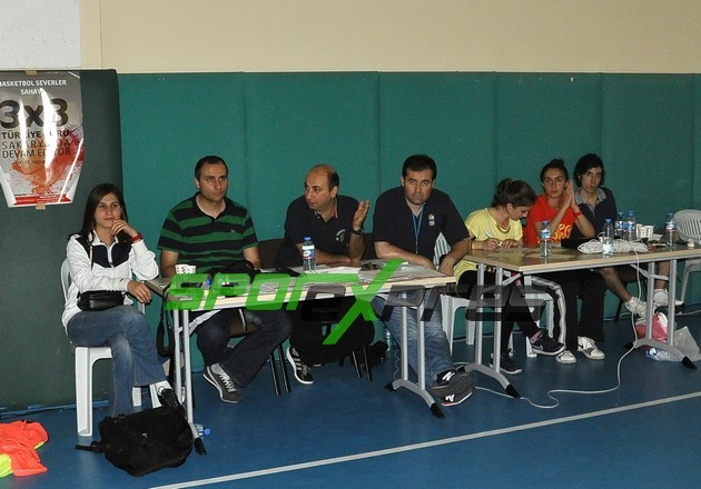 Sakarya'da 3x3 Basketbol şöleni yapıldı
