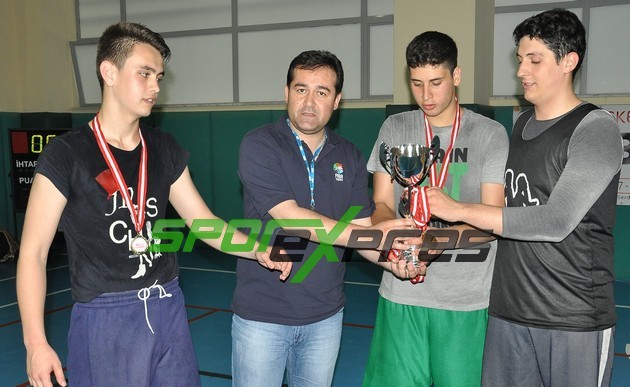 Sakarya'da 3x3 Basketbol şöleni yapıldı