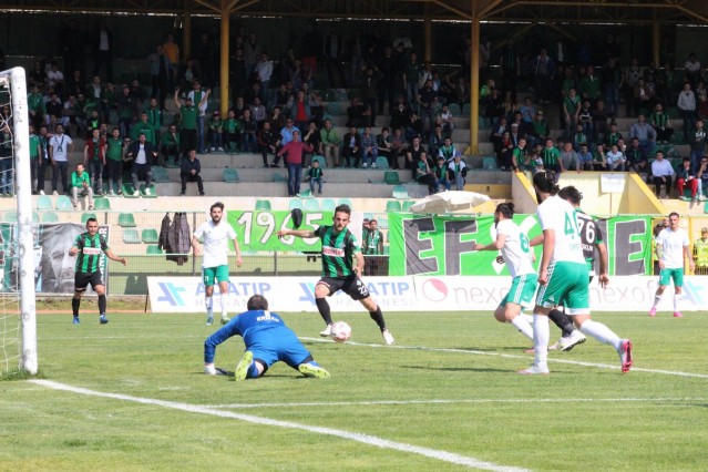 Sakaryaspor-12 Bingölspor maçı