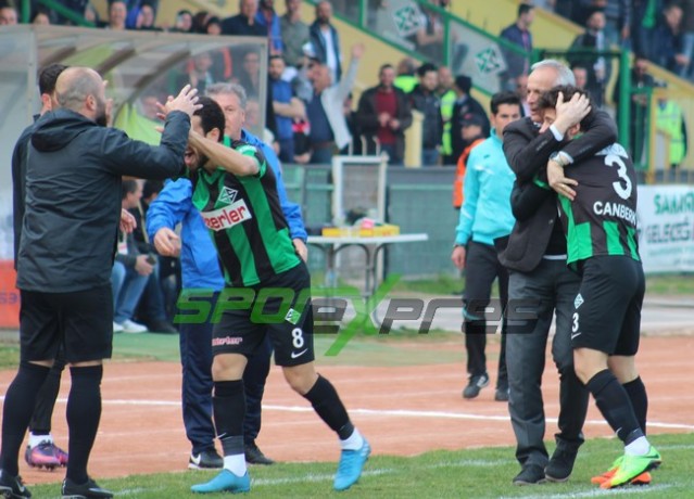 Sakaryaspor-Denizli Belediyespor maçı