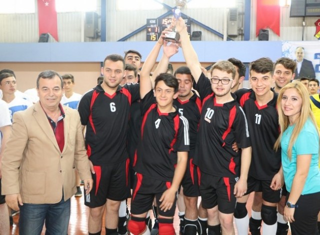 Gençler Voleybolda Şampiyonlar belli oldu