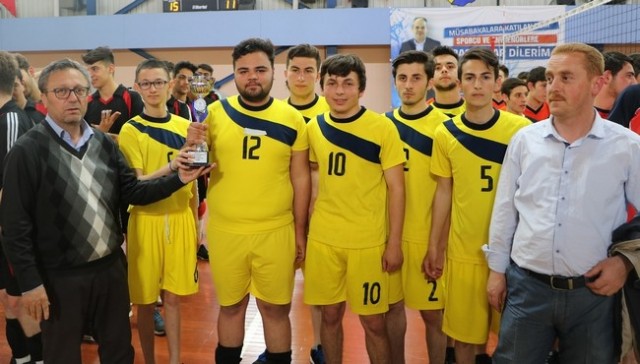 Gençler Voleybolda Şampiyonlar belli oldu