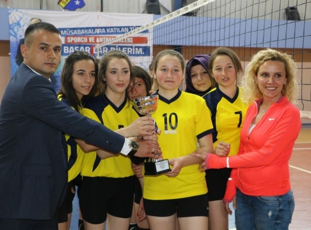 Gençler Voleybolda Şampiyonlar belli oldu