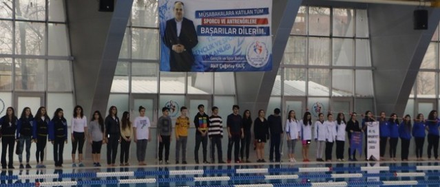 Gençler Yüzmede dereceler açıklandı