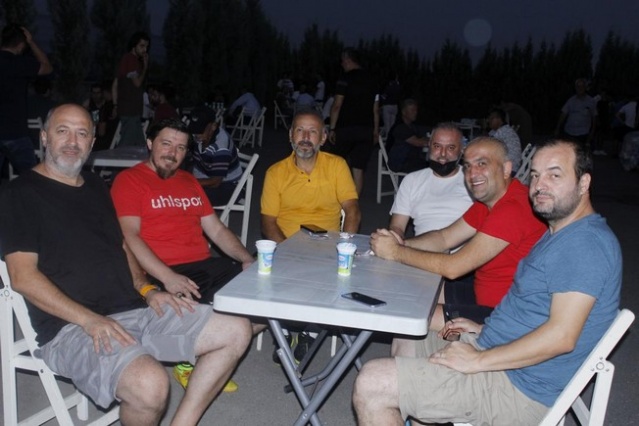 Sakaryalı Hakemler ayak tenisi turnuvasında buluştu