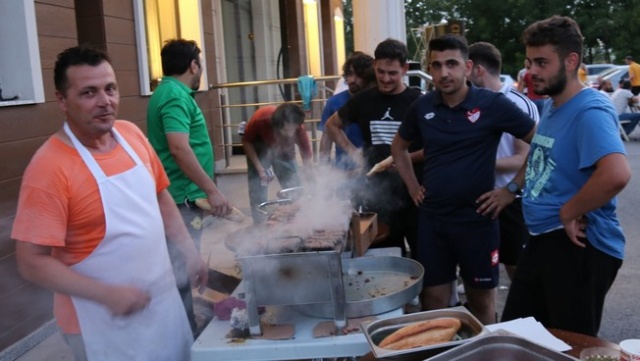 Sakaryalı Hakemler ayak tenisi turnuvasında buluştu