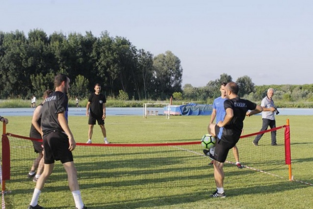 Sakaryalı Hakemler ayak tenisi turnuvasında buluştu