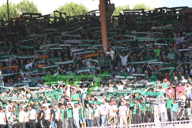 Sakaryaspor-Karşıyaka maçı