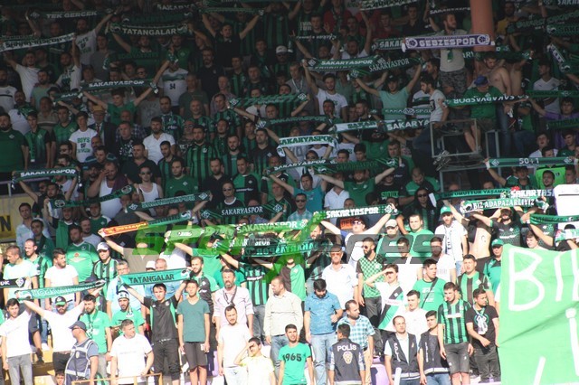 Sakaryaspor-Karşıyaka maçı