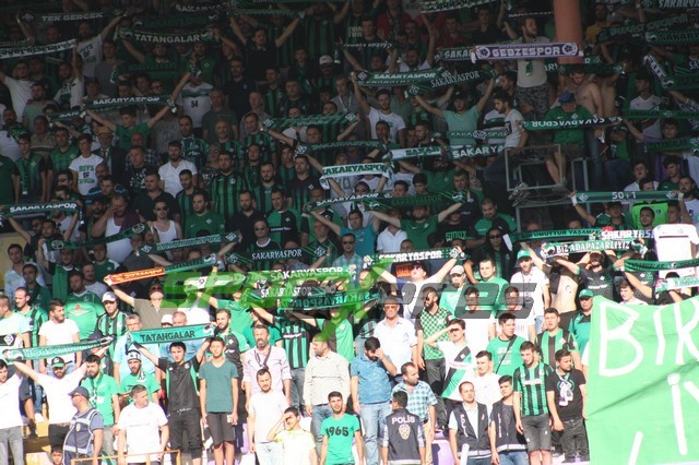 Sakaryaspor-Karşıyaka maçı