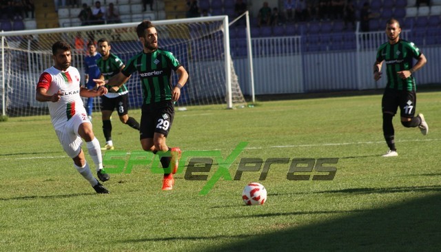 Sakaryaspor-Karşıyaka maçı