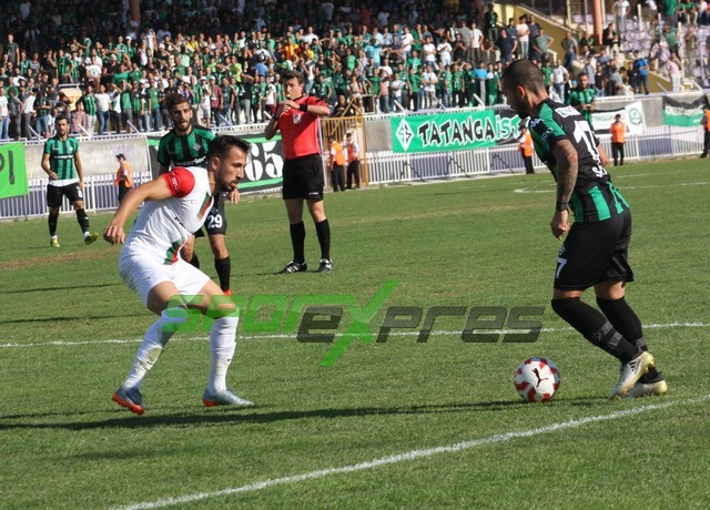 Sakaryaspor-Karşıyaka maçı