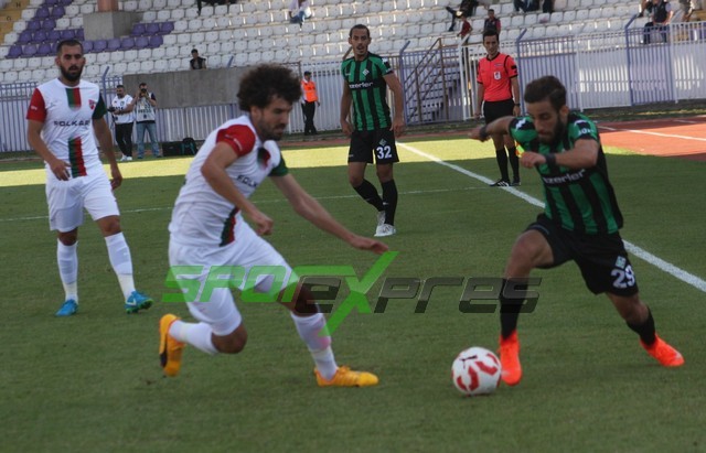 Sakaryaspor-Karşıyaka maçı