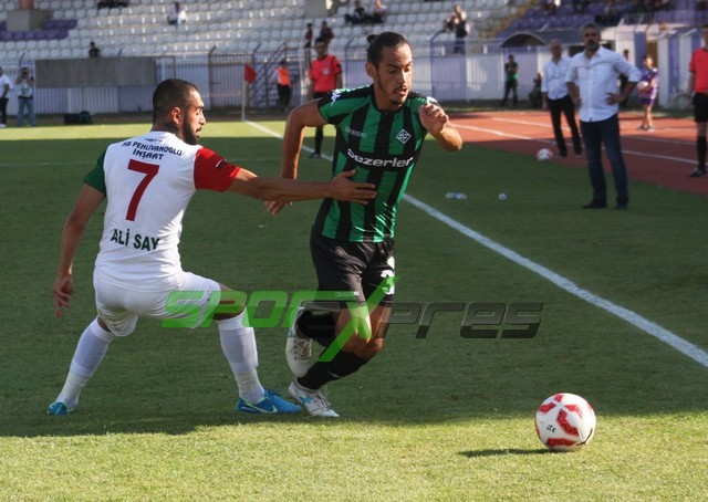 Sakaryaspor-Karşıyaka maçı