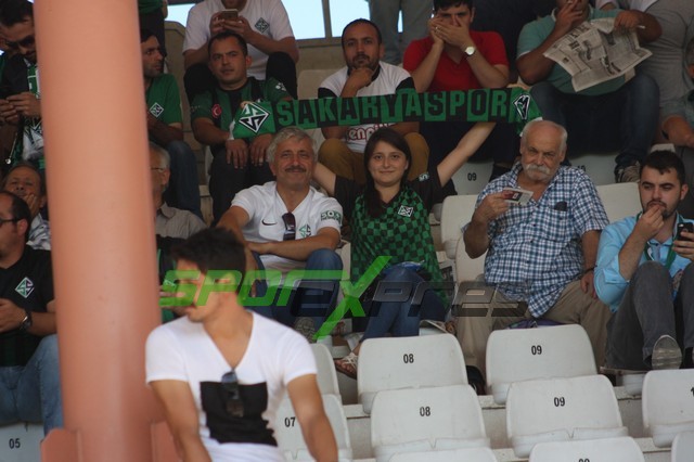Sakaryaspor-Karşıyaka maçı