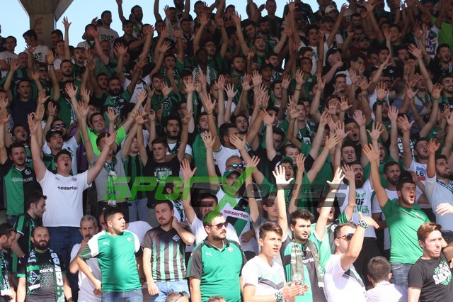 Sakaryaspor-Karşıyaka maçı