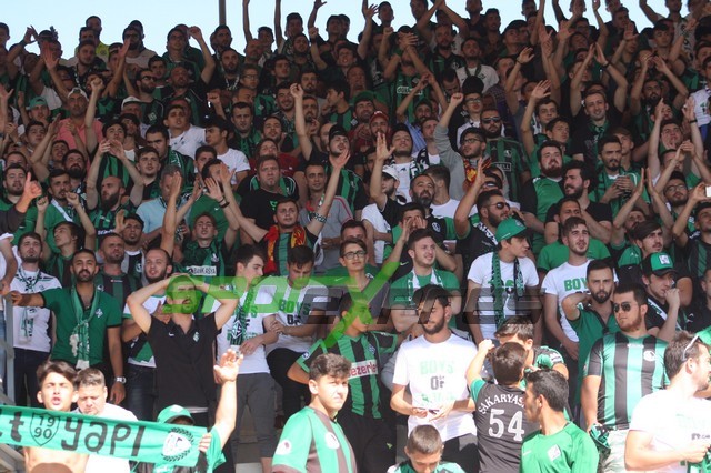 Sakaryaspor-Karşıyaka maçı