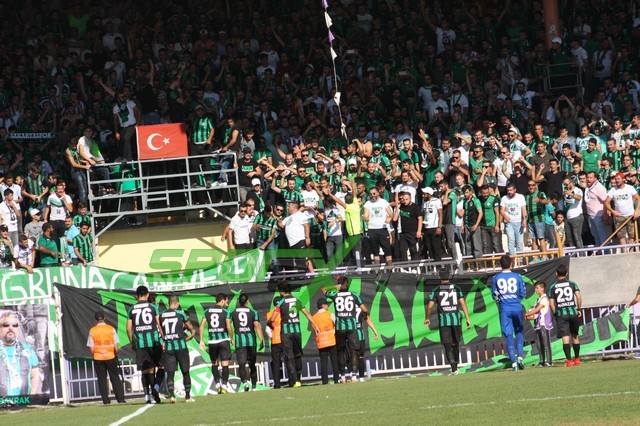 Sakaryaspor-Karşıyaka maçı