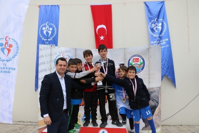 Bisikletçiler Sakarya Park’ta  Pedal Çevirdiler