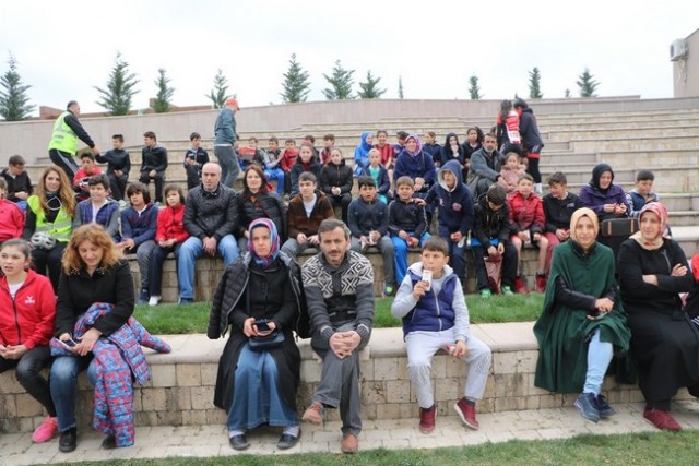 Bisikletçiler Sakarya Park’ta  Pedal Çevirdiler