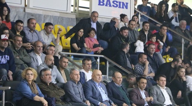 Sakarya Büyükşehir-Samsun Büyükşehir: 86-74