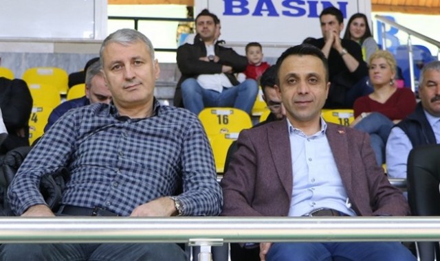 Sakarya Büyükşehir-Samsun Büyükşehir: 86-74