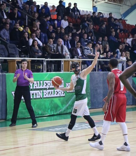 Sakarya Büyükşehir-Samsun Büyükşehir: 86-74
