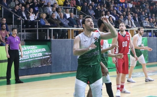 Sakarya Büyükşehir-Samsun Büyükşehir: 86-74
