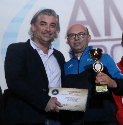 YILIN ENLERİ ÖDÜLLERİNİ ALDI