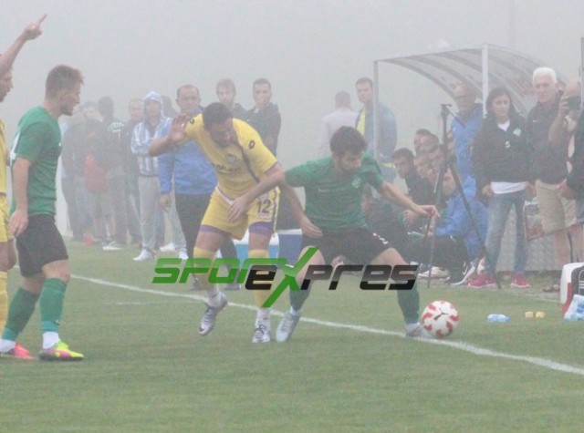 Sakaryaspor-Eyüpspor maçı sis nedeni ile iptal oldu