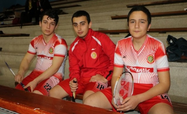 Badmintonda  kupa sevinci