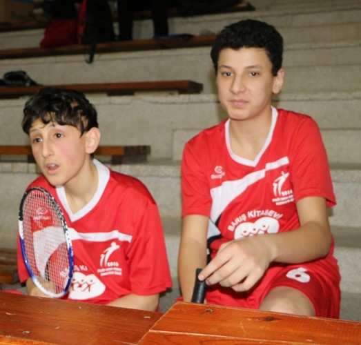 Badmintonda  kupa sevinci